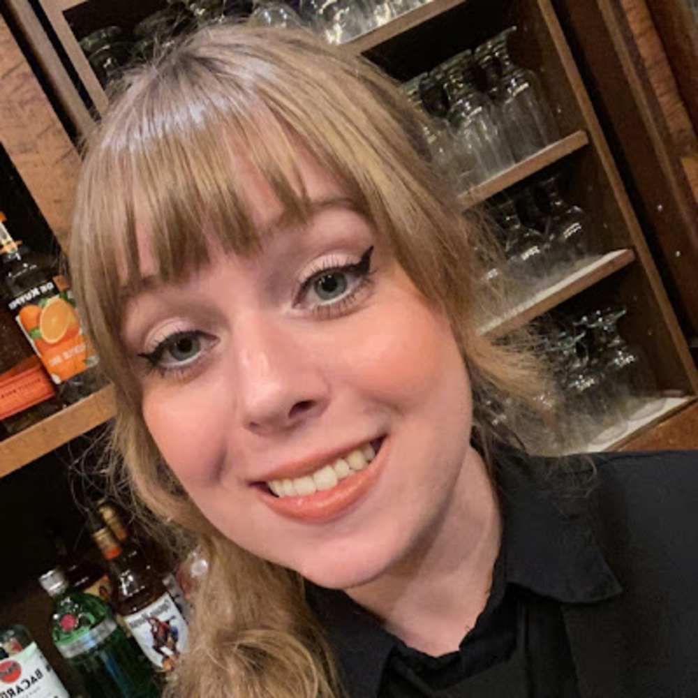 Meet your Posher, Natalie